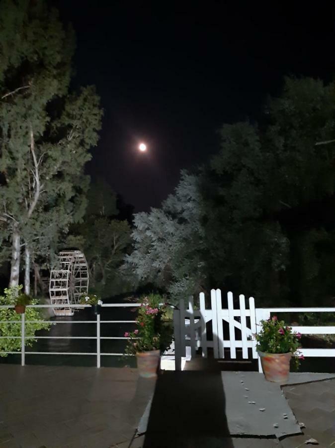 Resort Te Zagolli Orikum Exterior foto